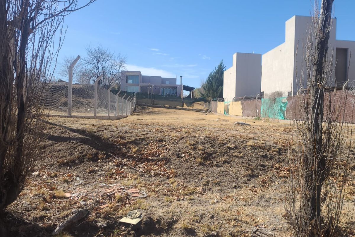 Terreno de 600 m² en Juana Koslay