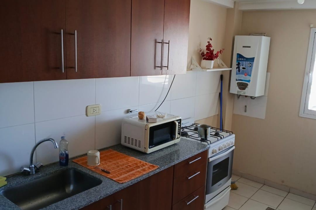Departamento de 1 dormitorio sobre calle Mitre