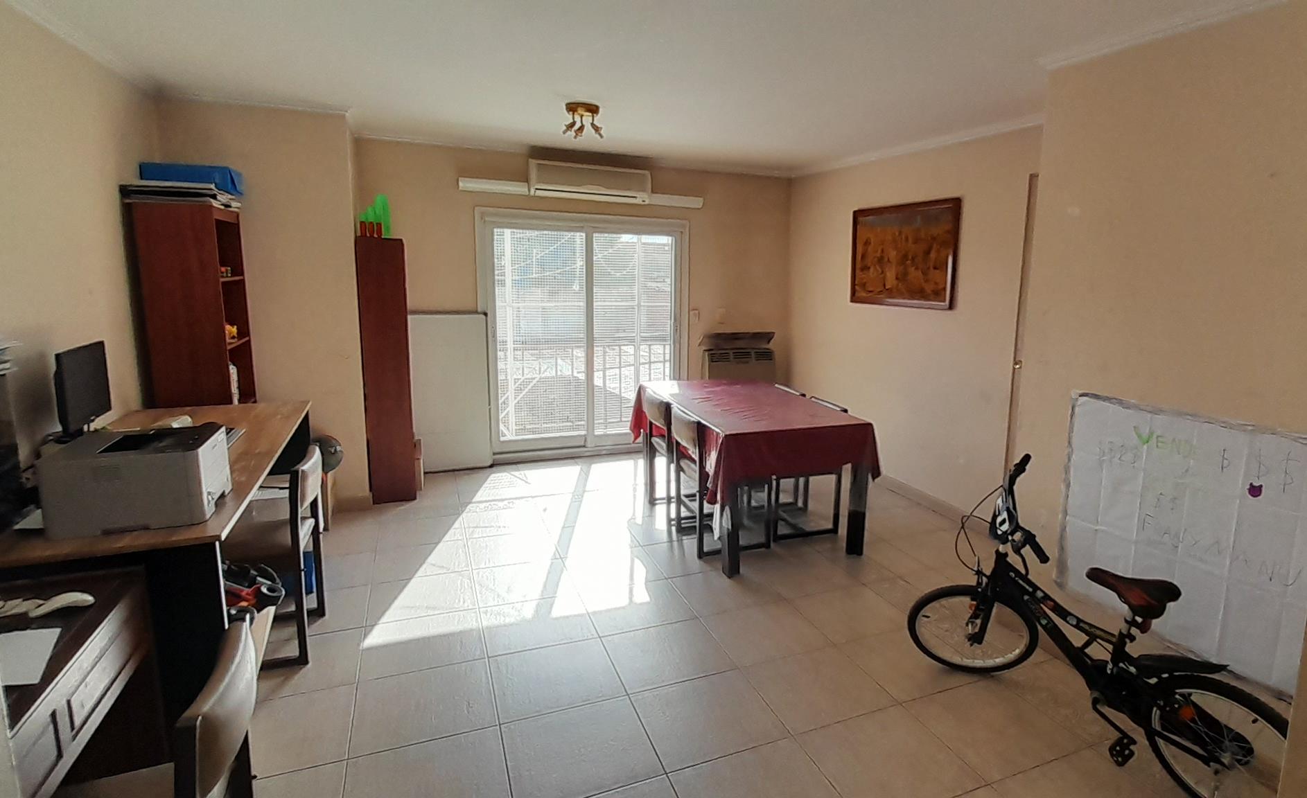 Departamento de 1 dormitorio con cochera en Edificio Caja Social