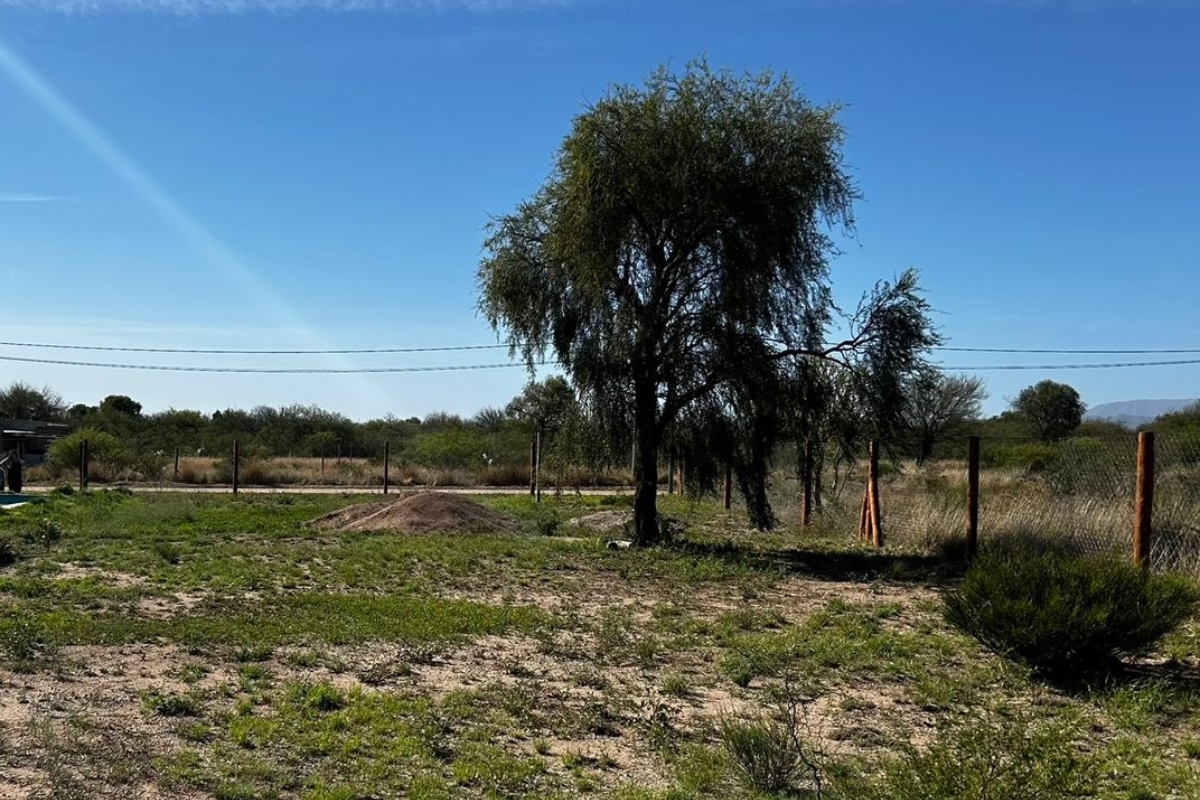 Terreno de 760 m² en Paraje El Milagro