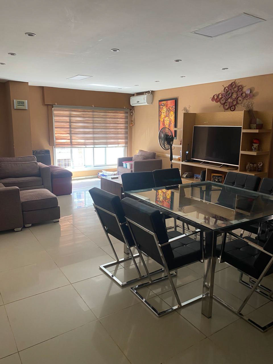 Departamento céntrico de 3 dormitorios con cochera